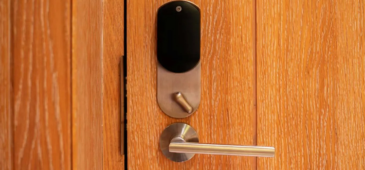 Automatic Locking Door Knob Morgan Hill